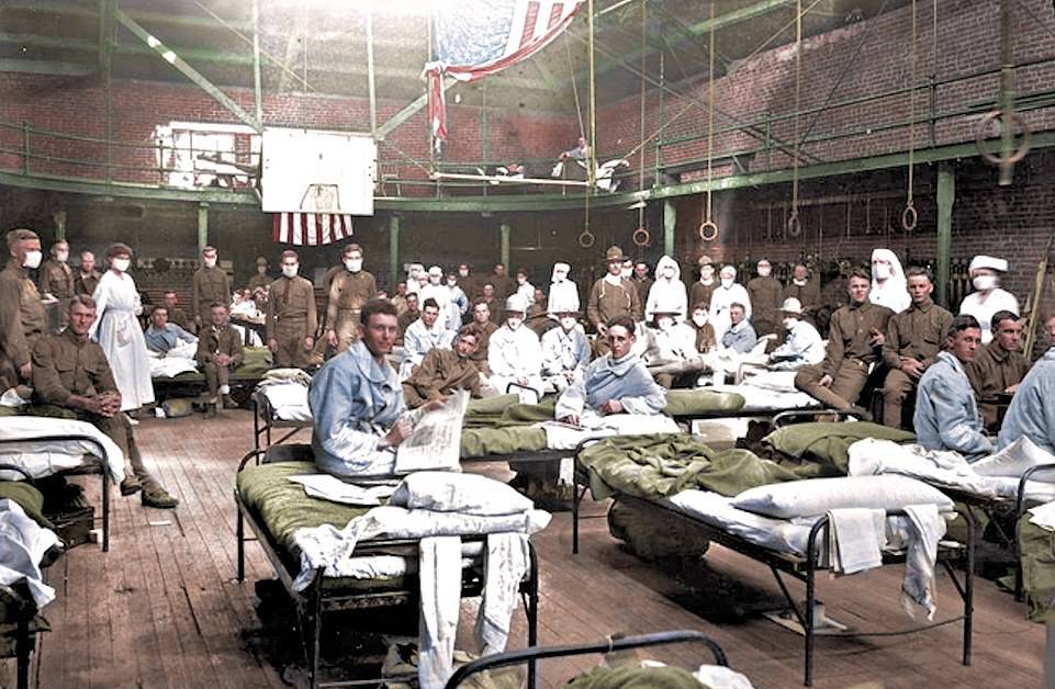 Как врачи и медсестры боролись с испанским гриппом в 1918 году
