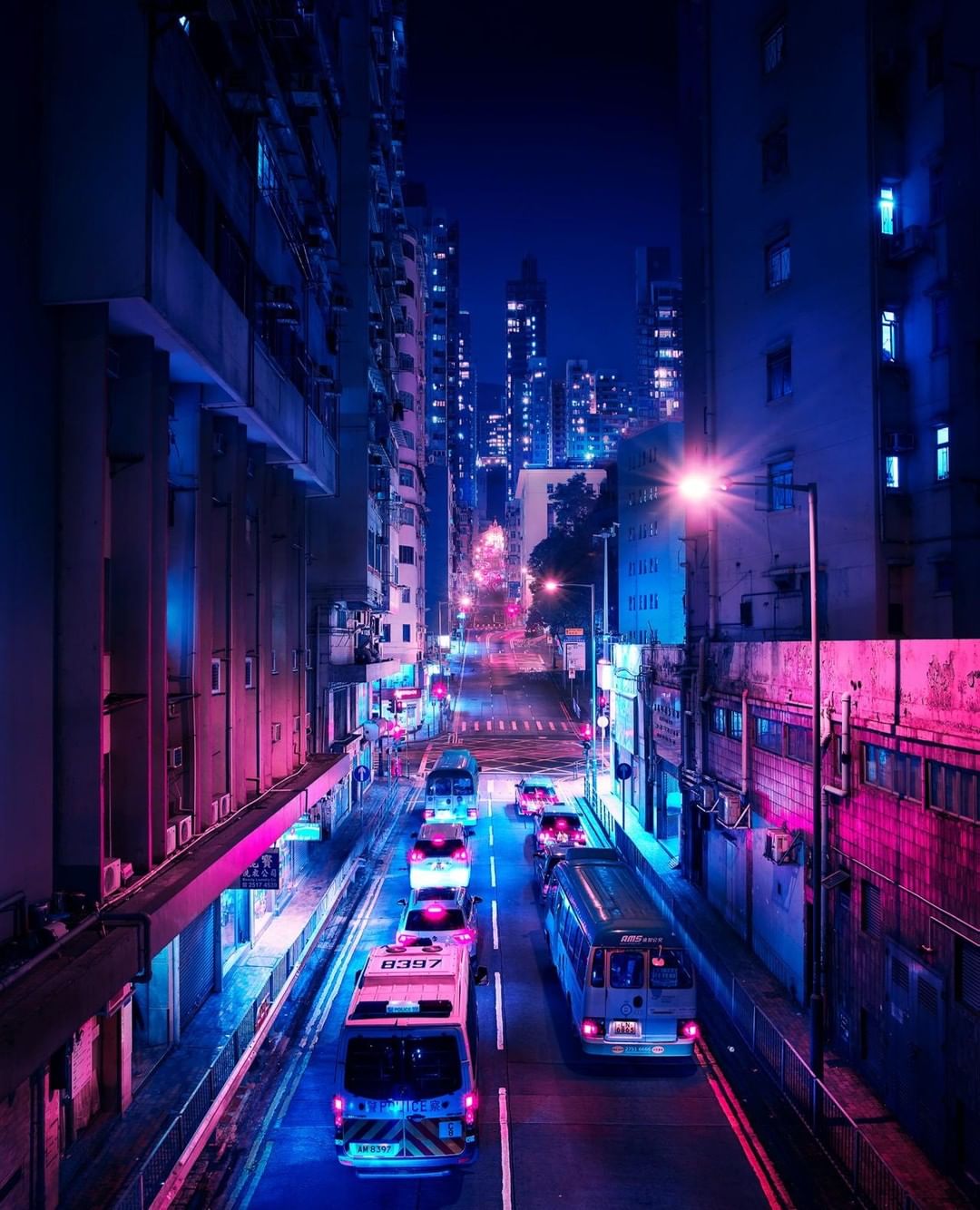 Повседневные ночные сцены в крупных мегаполисах от Axel Corjon