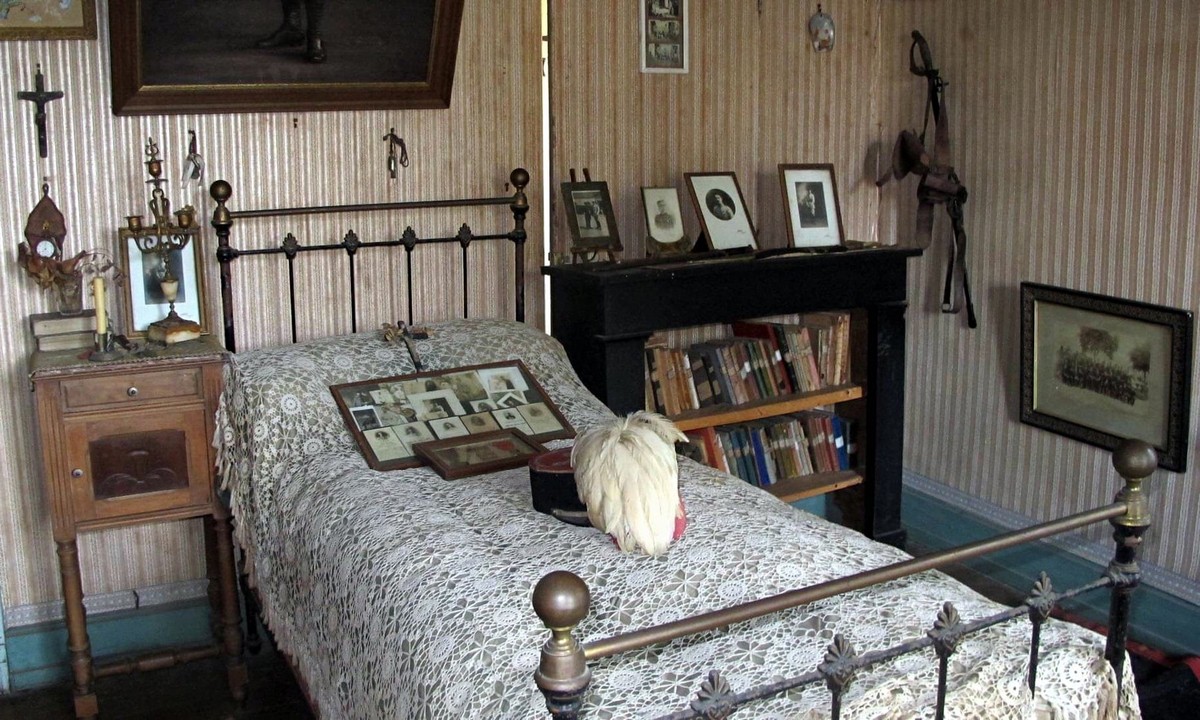 Застывшая во времени спальня французского солдата с 1918 года