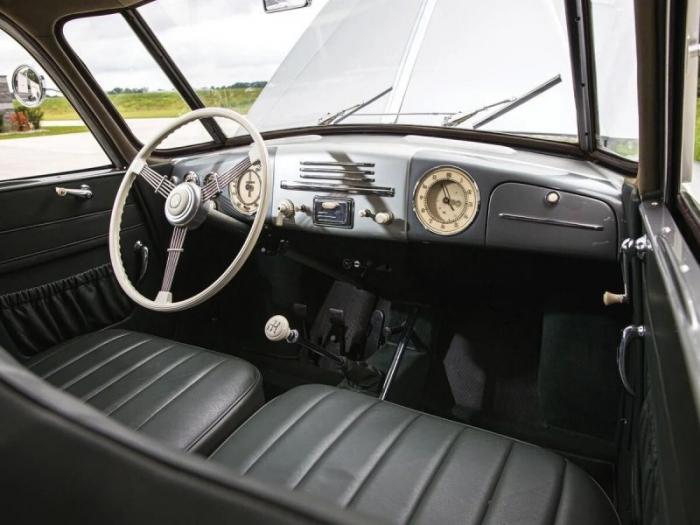 Tatra T87 – автомобиль, который запретили водить нацистам