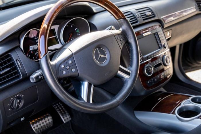 Mercedes-Benz R63 AMG Supercharged — 700 лошадей для большой семьи