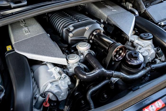 Mercedes-Benz R63 AMG Supercharged — 700 лошадей для большой семьи Авто/Мото