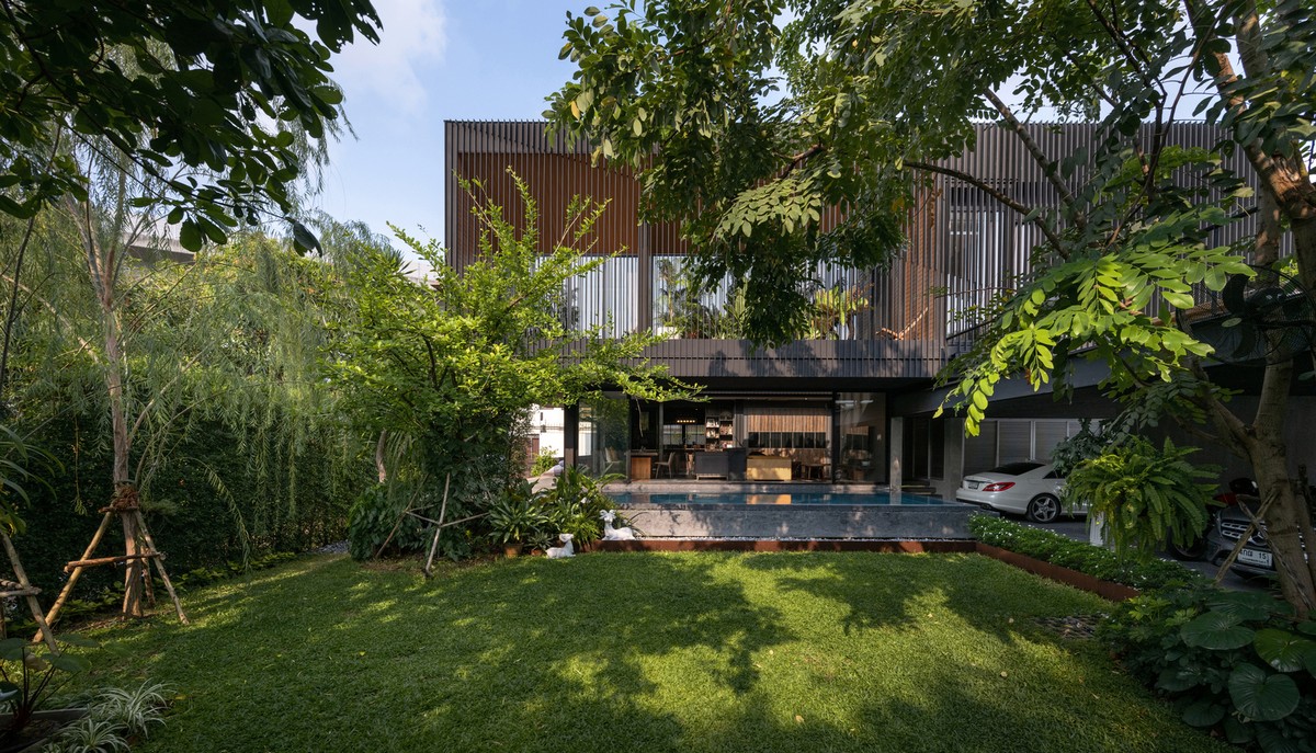 Современная просторная резиденция в Таиланде