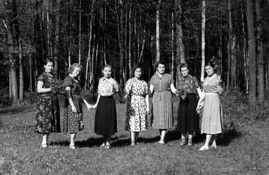 Советские женщины 1950-х годов на снимках