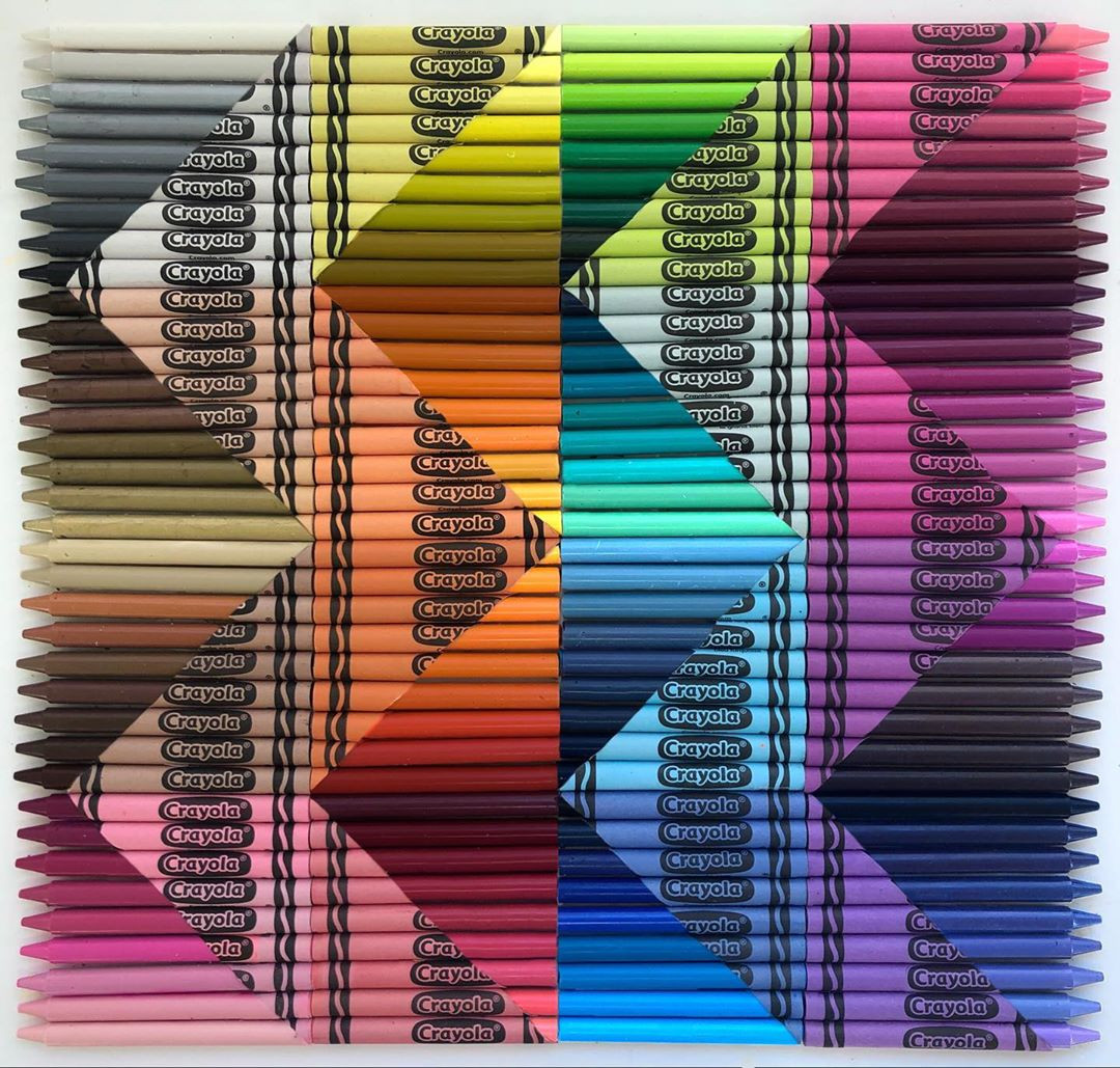 Разноцветные аккуратные композиции от Адама Хиллмана
