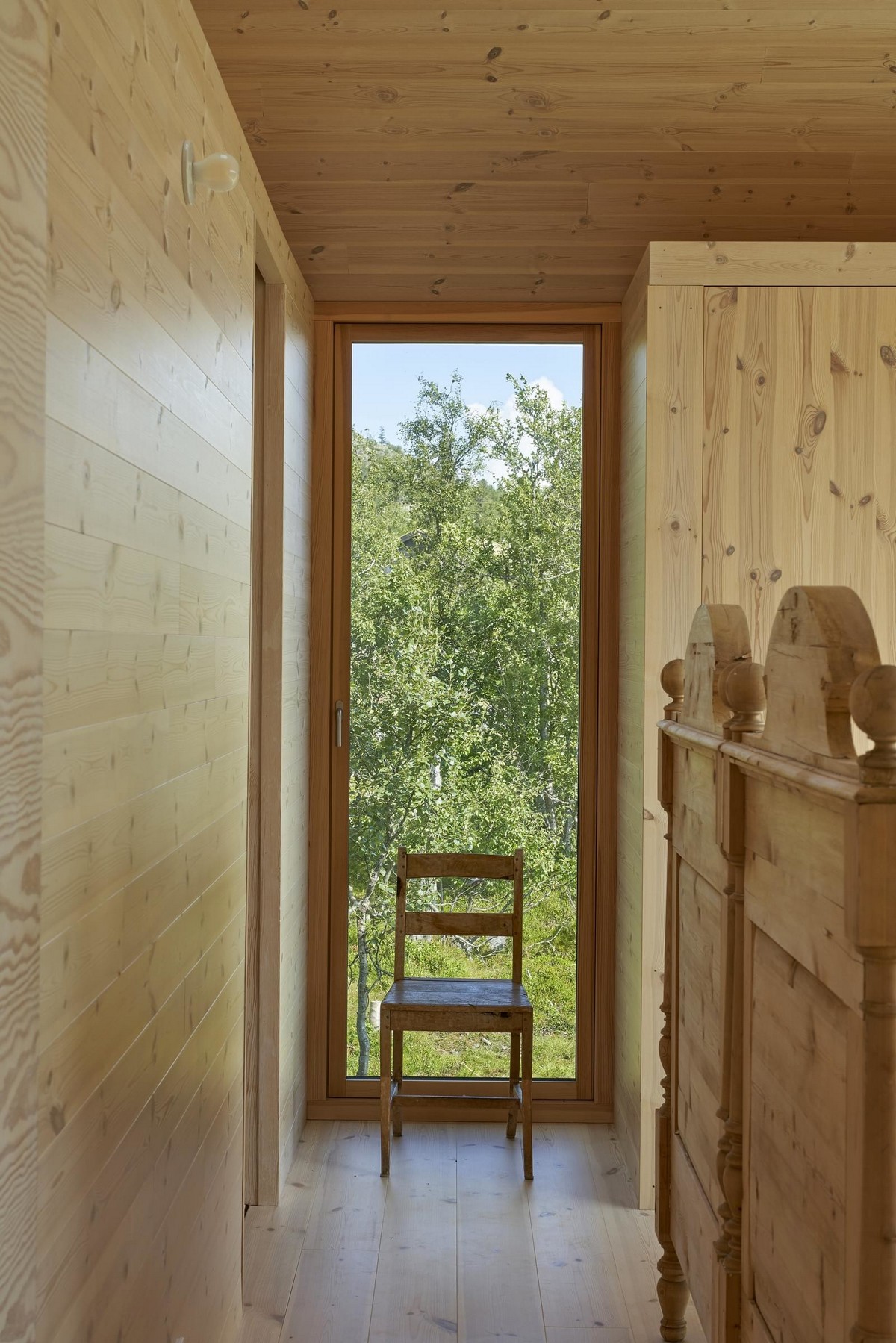 Загородный дом в горах Норвегии часть, полностью, можно, гостиную, иногда, которые, время, дополнительным, домика, Квитфьелла, деревом, которая, Норвегии, является, гладкая, сочетается, шероховатость, отвлекающих, внешнего, факторов