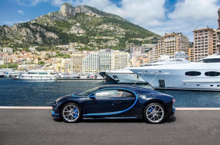 Подержанный гиперкар Bugatti Chiron продают со скидкой