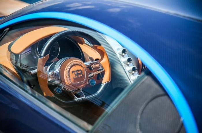 Подержанный гиперкар Bugatti Chiron продают со скидкой