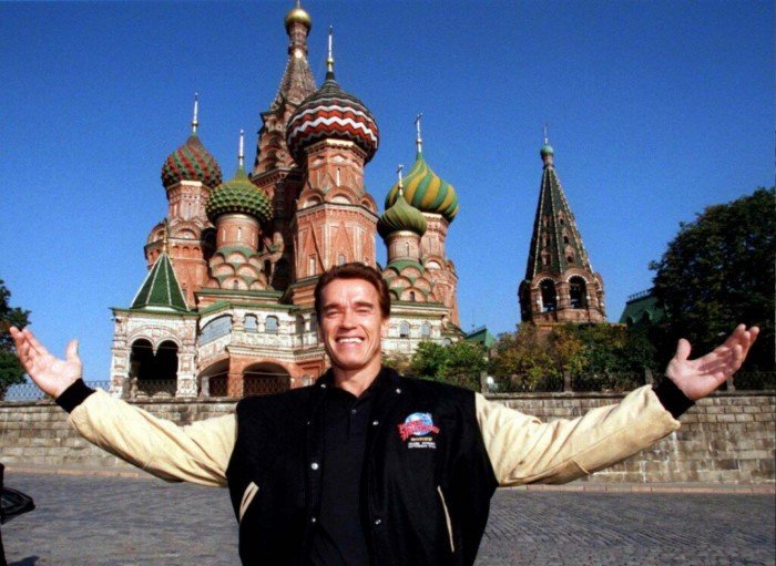Снимки зарубежных знаменитостей на Красной площади