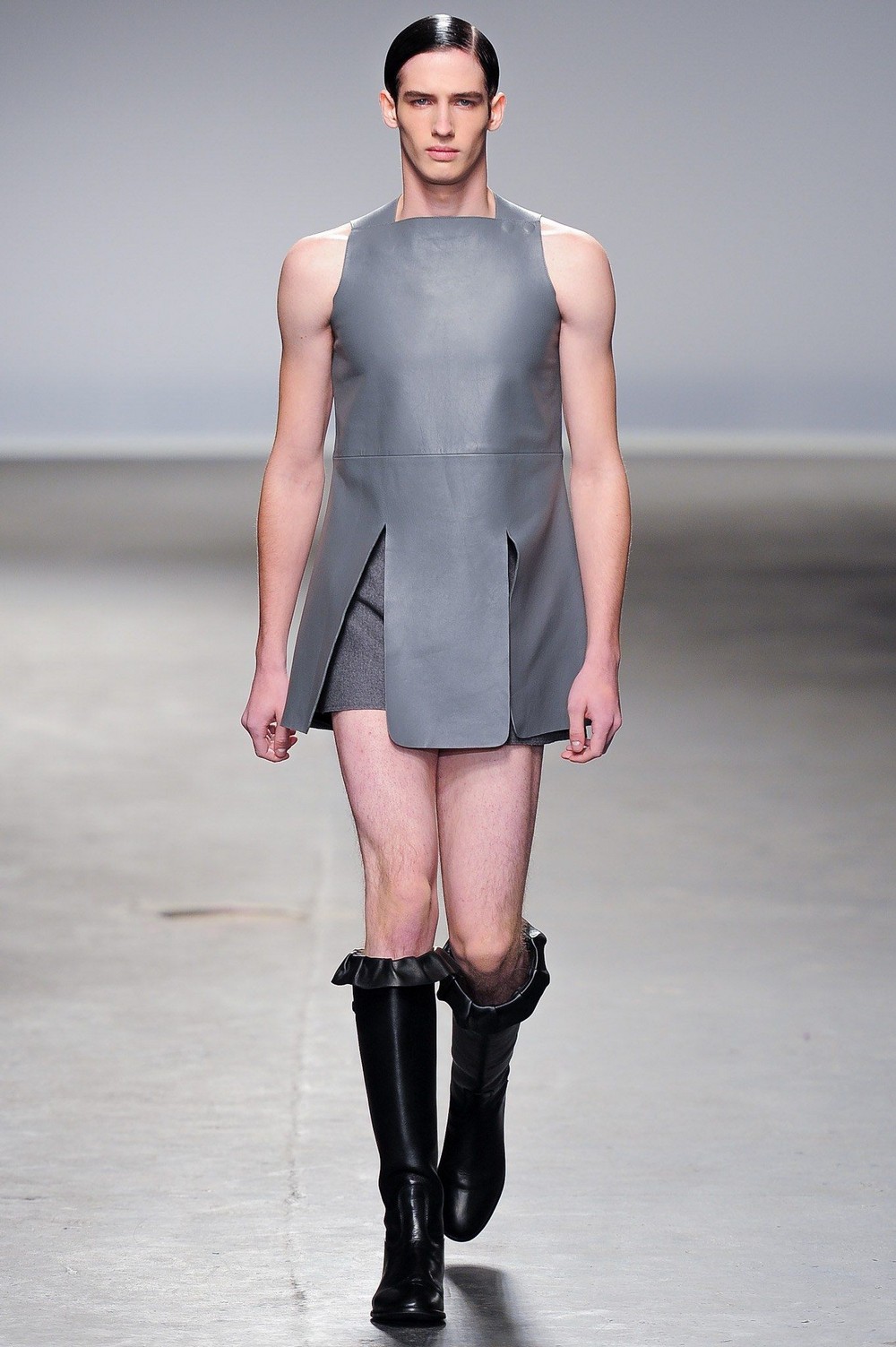Юбки и платья - странная мужская мода лета 2020