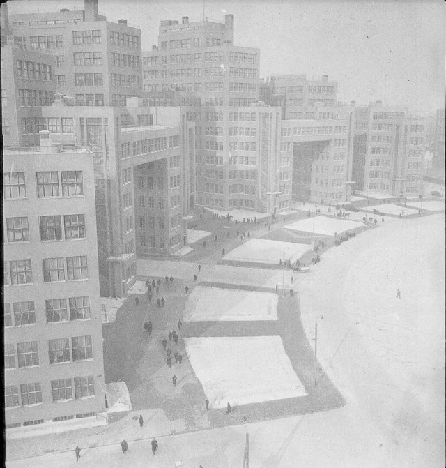 Москва в 1930-е годы на снимках