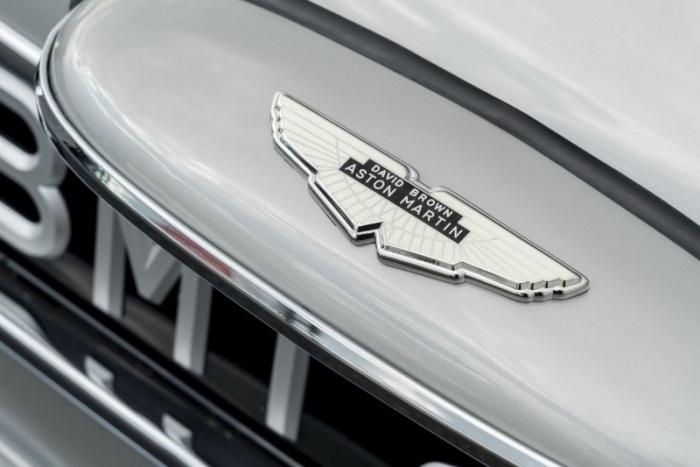 Aston Martin выпустил шпионскую версию DB5