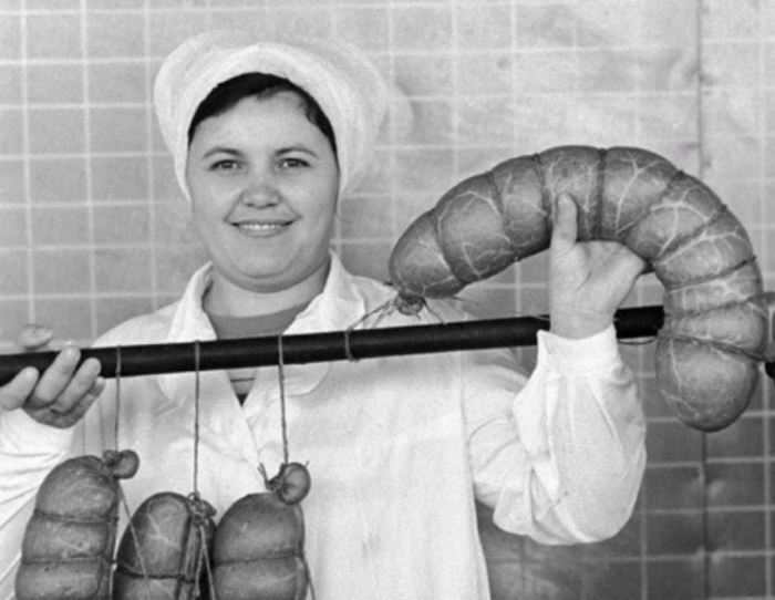 Почему вареную колбасу в СССР называли именно Докторской