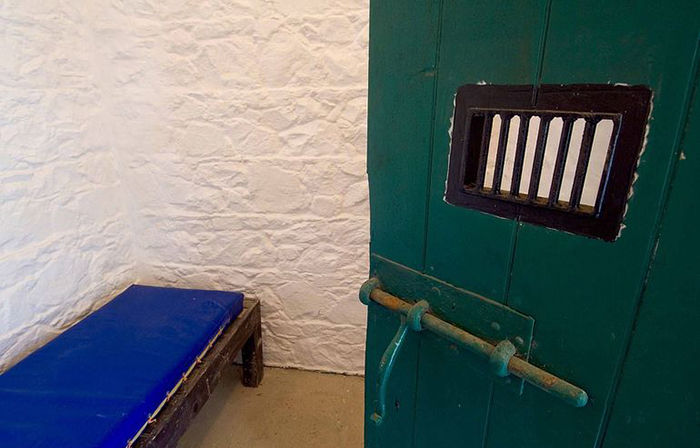 Самая маленькая тюрьма в мире и чем она знаменита