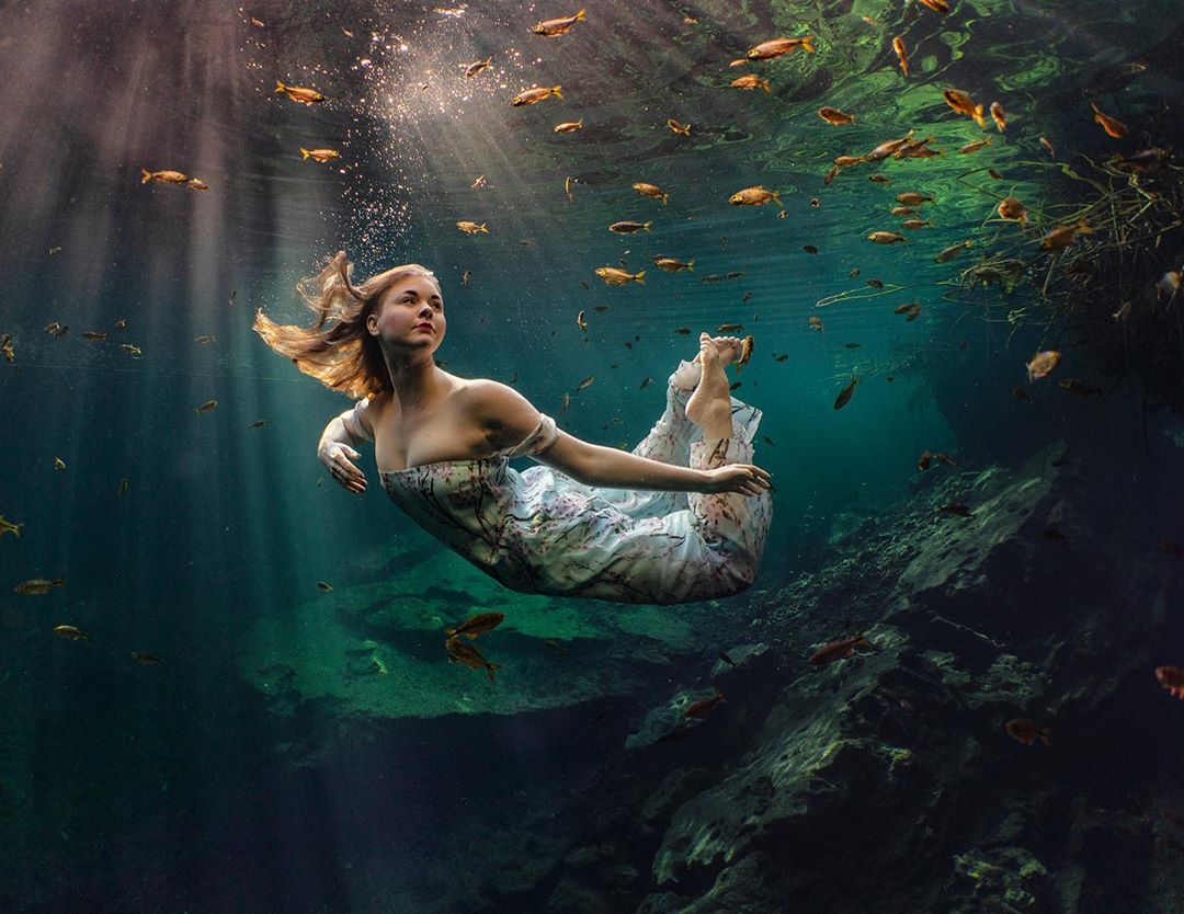 Потрясающие подводные снимки моделей от Лекси Лайн