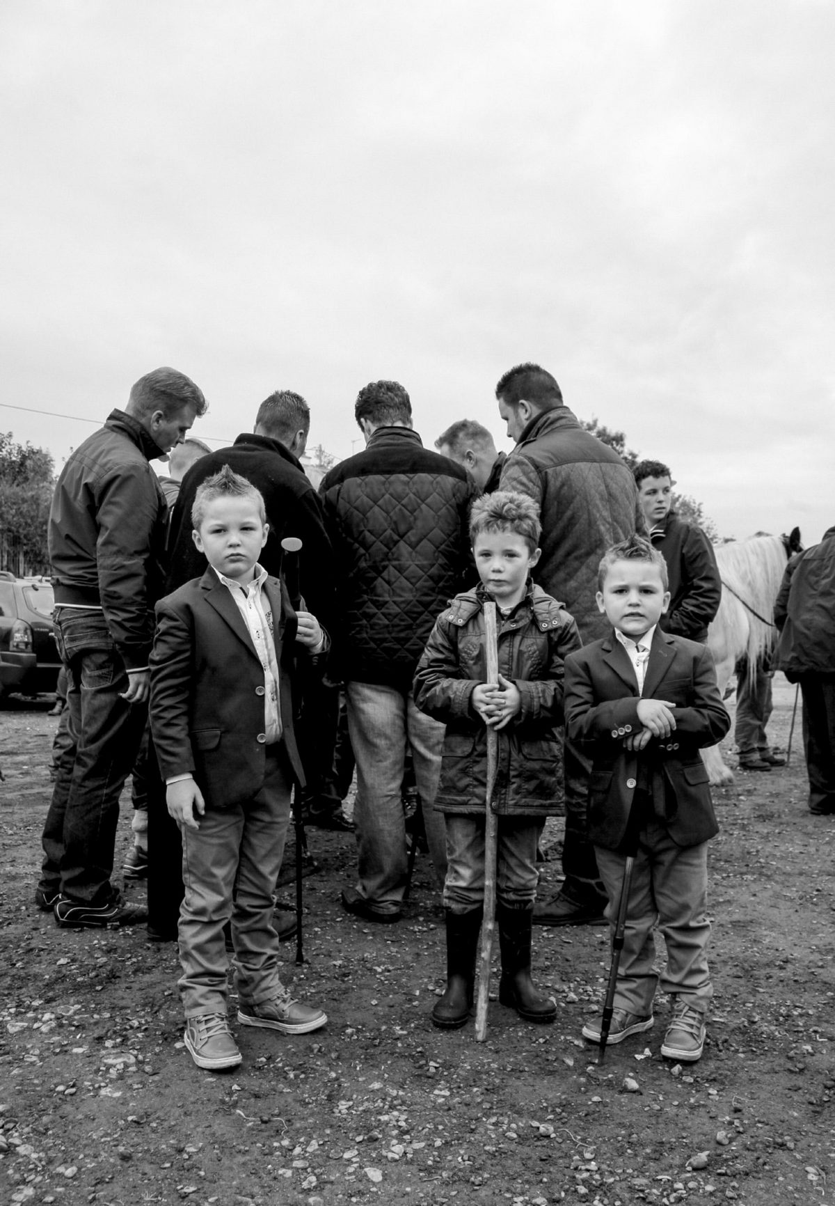 Черно-белые снимки молодых ирландских цыган от Джейми Джонсон