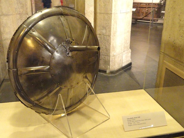 Примеры очень необычного оружия Средних веков
