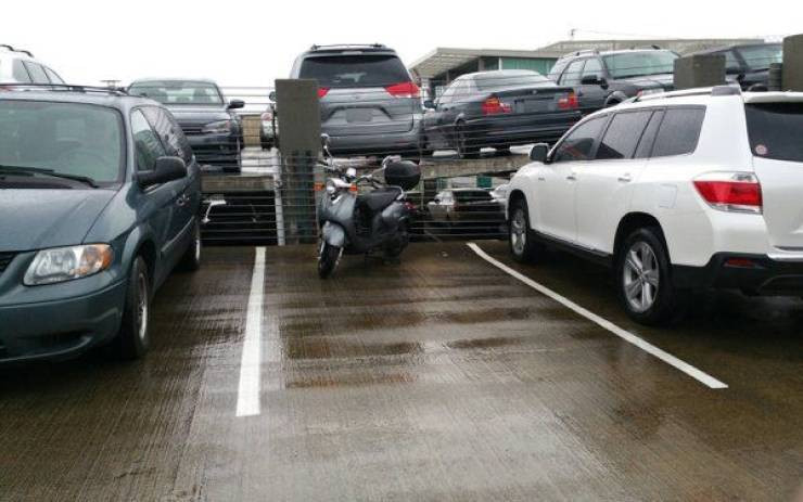 Не всем подвластно мастерство парковки