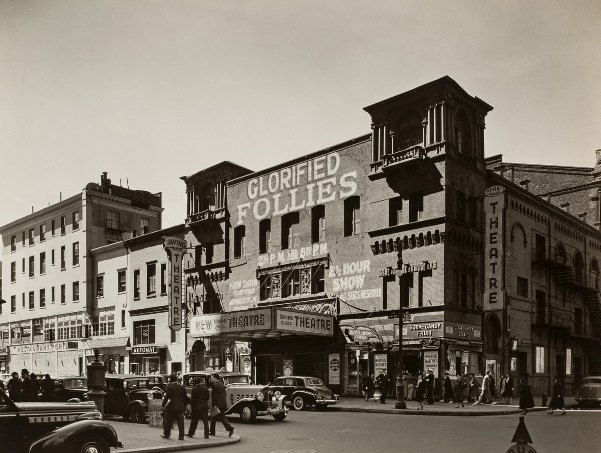 Нью-Йорк в 1930-е годы на снимках Беренис Эббот