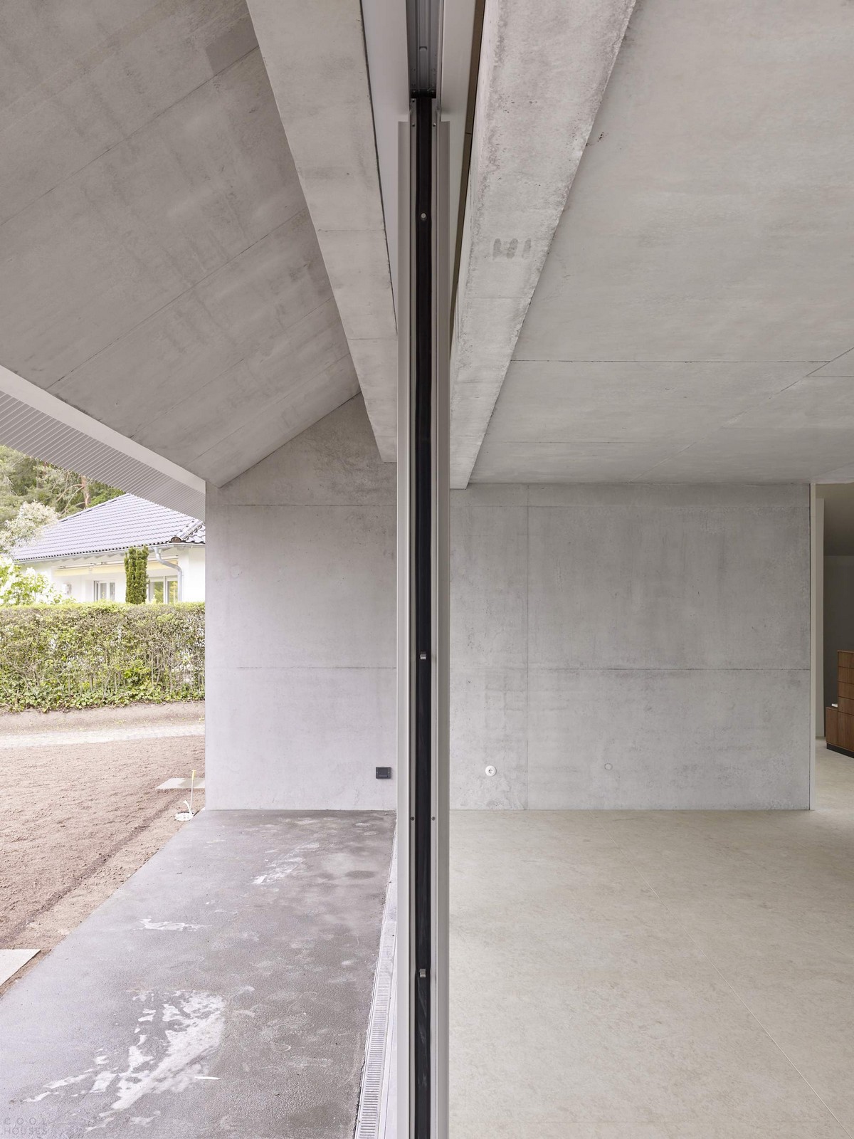 Семейная резиденция из монолитного бетона в Германии