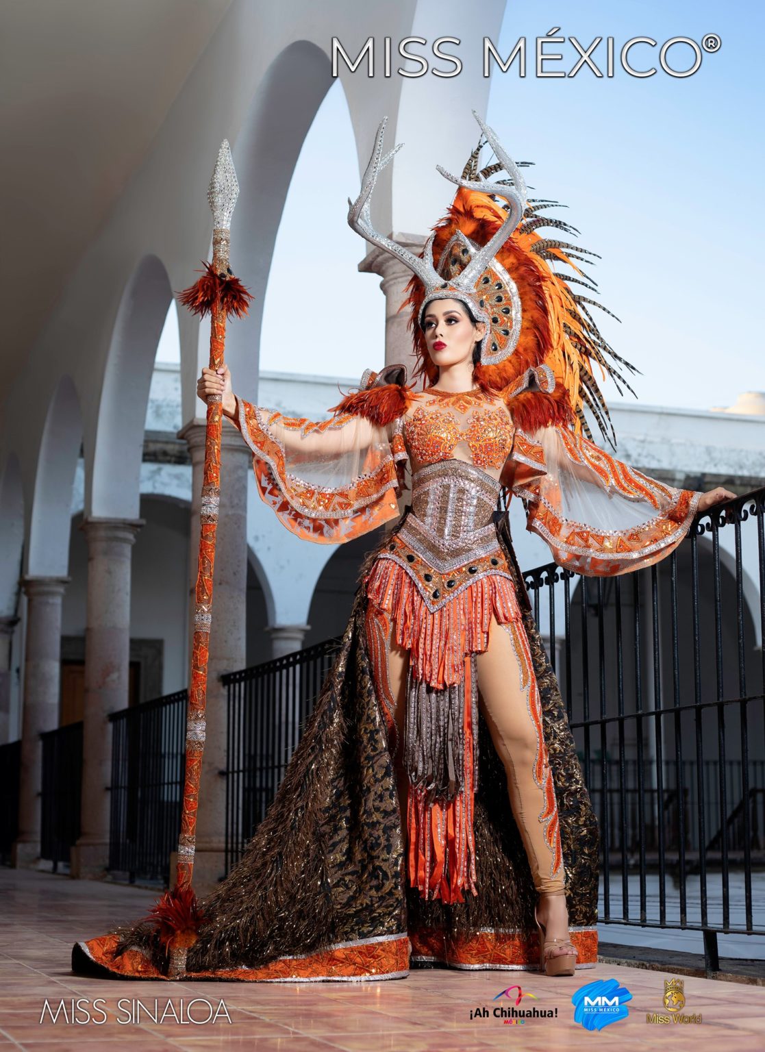 Экстравагантные наряды красоток с конкурса Мисс Мексика