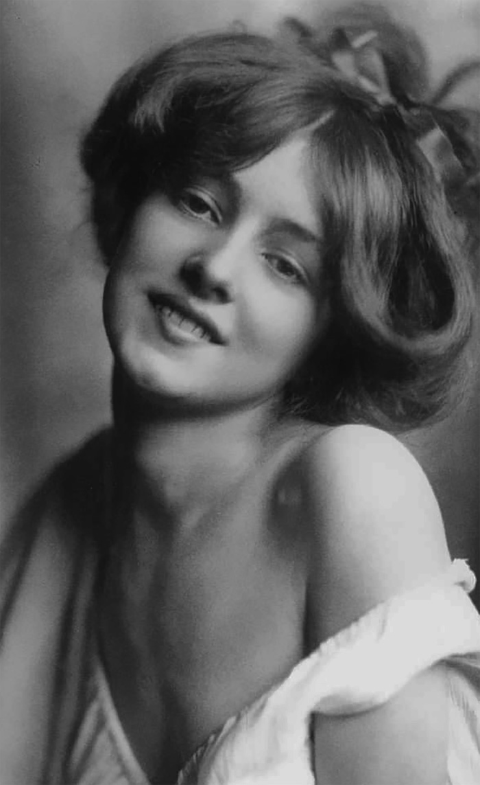 Фотоснимки самых красивых женщин начала XX века