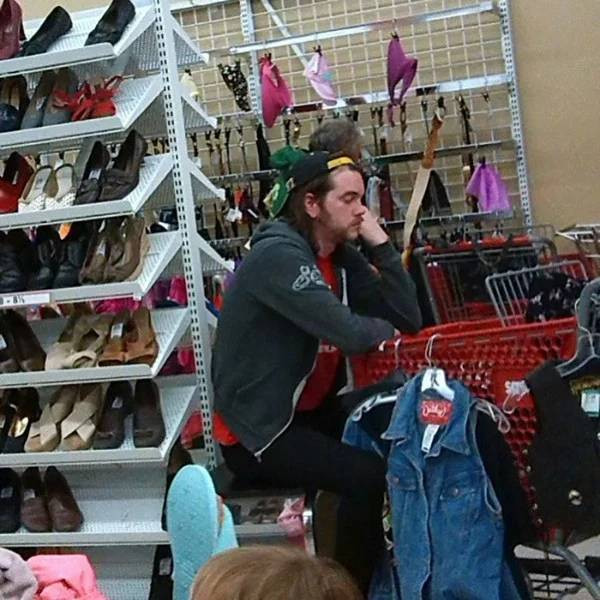 Испытания для мужчин, попавших на шопинг с женщиной