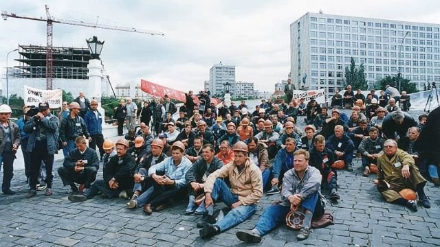 Подборка атмосферных фотографий из 90-х