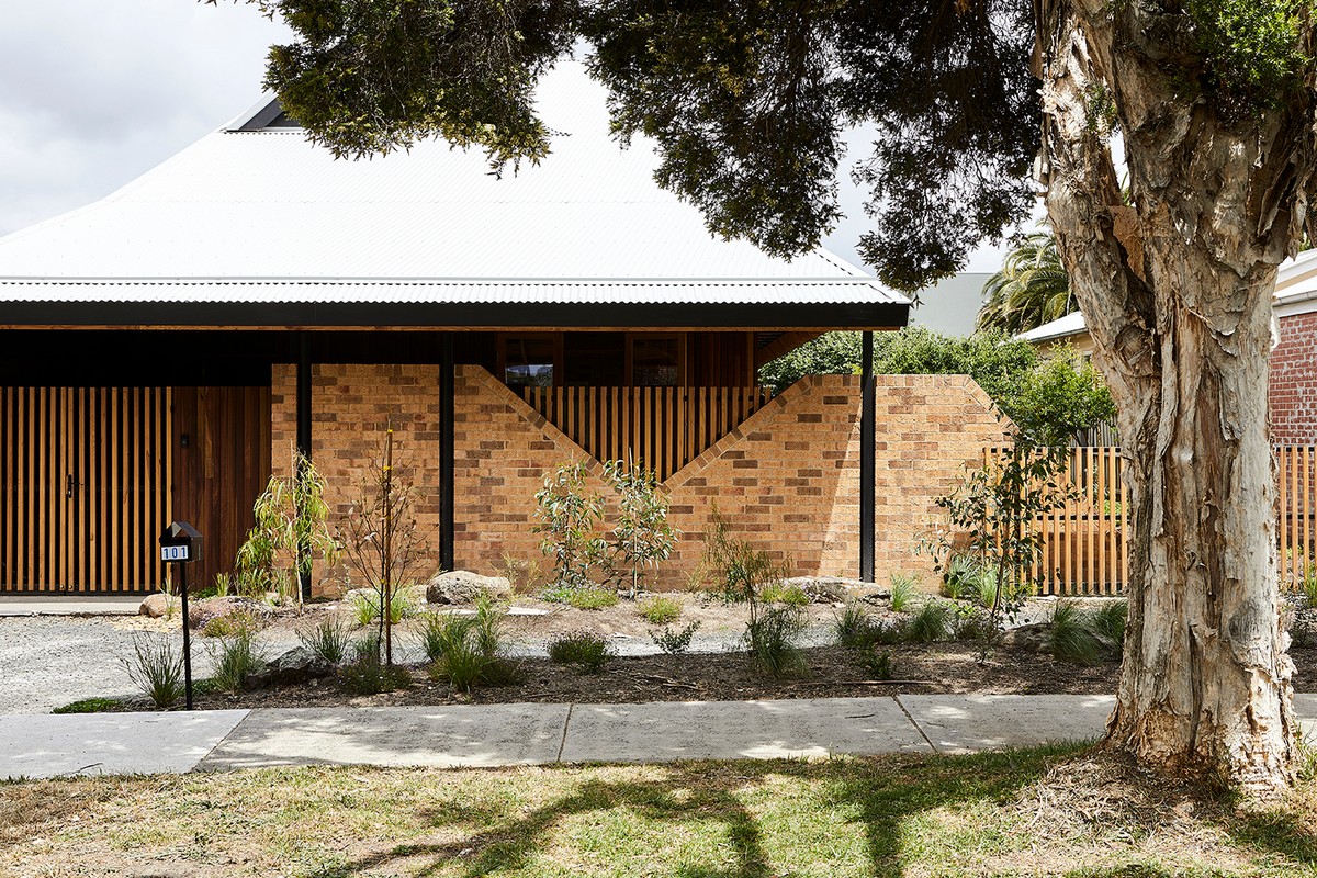 Загородный дом для семьи из пяти человек в Австралии