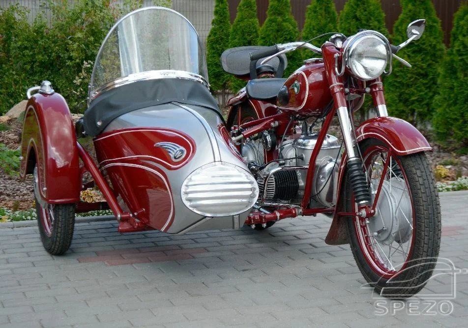 Двухтактный оппозитный мотоцикл IFA BK-350 из ГДР