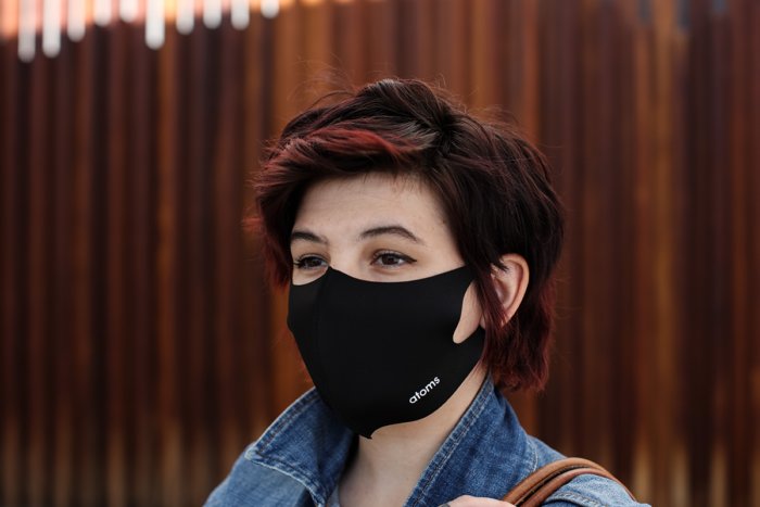 Могут ли уши оттопыриться из-за постоянного ношения защитной маски?