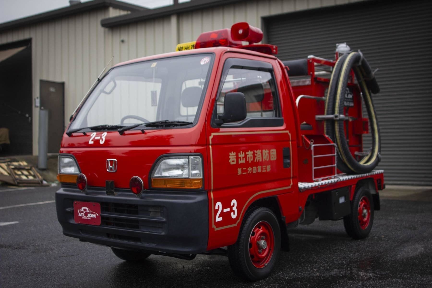 Маленький пожарный грузовик Honda Acty 1995 года