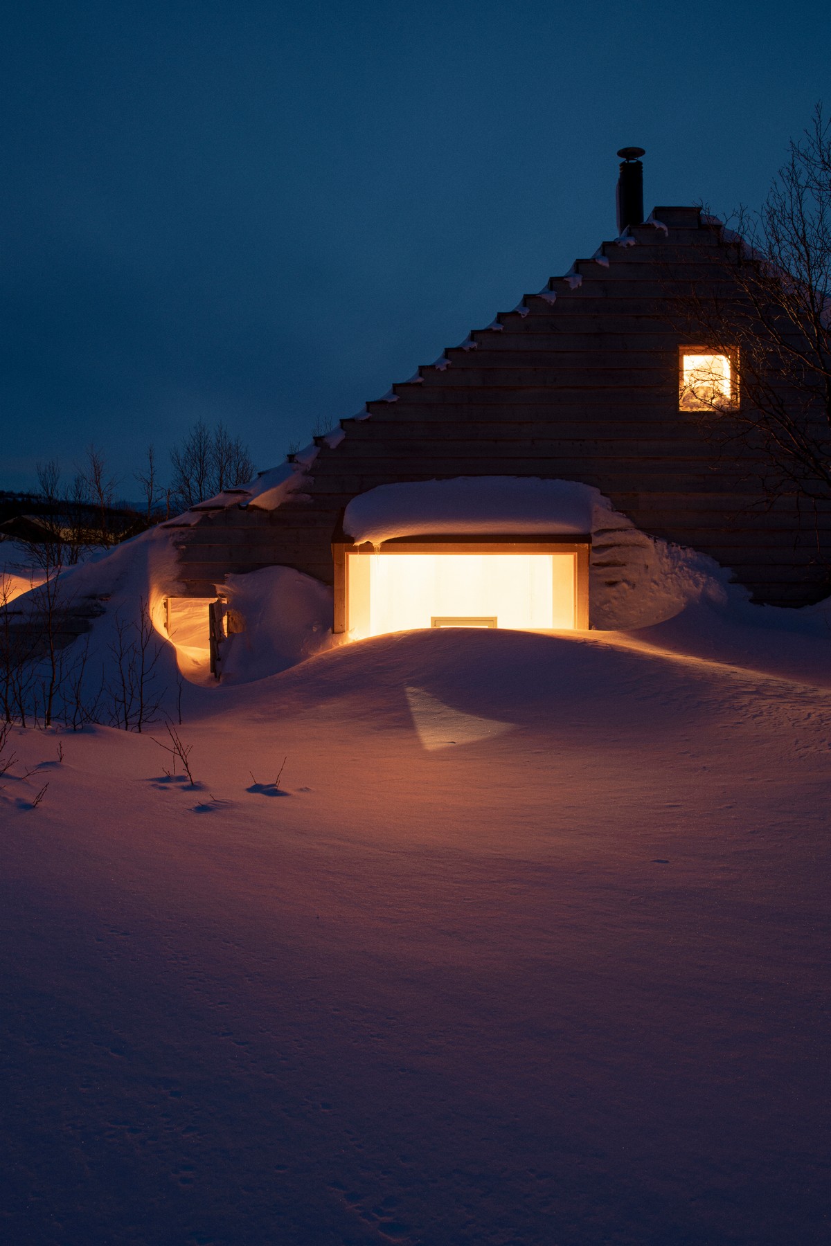 Необычный деревянный дачный дом в Норвегии Thunder, Cabin, снега, метров, форма, который, Gartnerfuglen, хижины, когда, Хардангервидды, Норвегии, крыше, домика, использовать, может, Arkitekter, качестве, использования, семье, всего