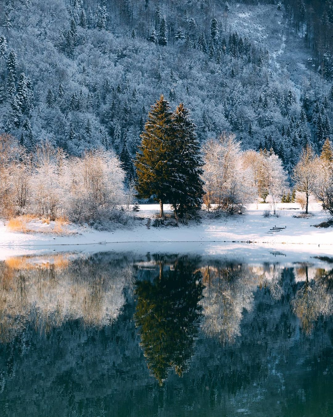 Зимние красоты Австрии и Норвегии на снимках Себастьяна Шейхла