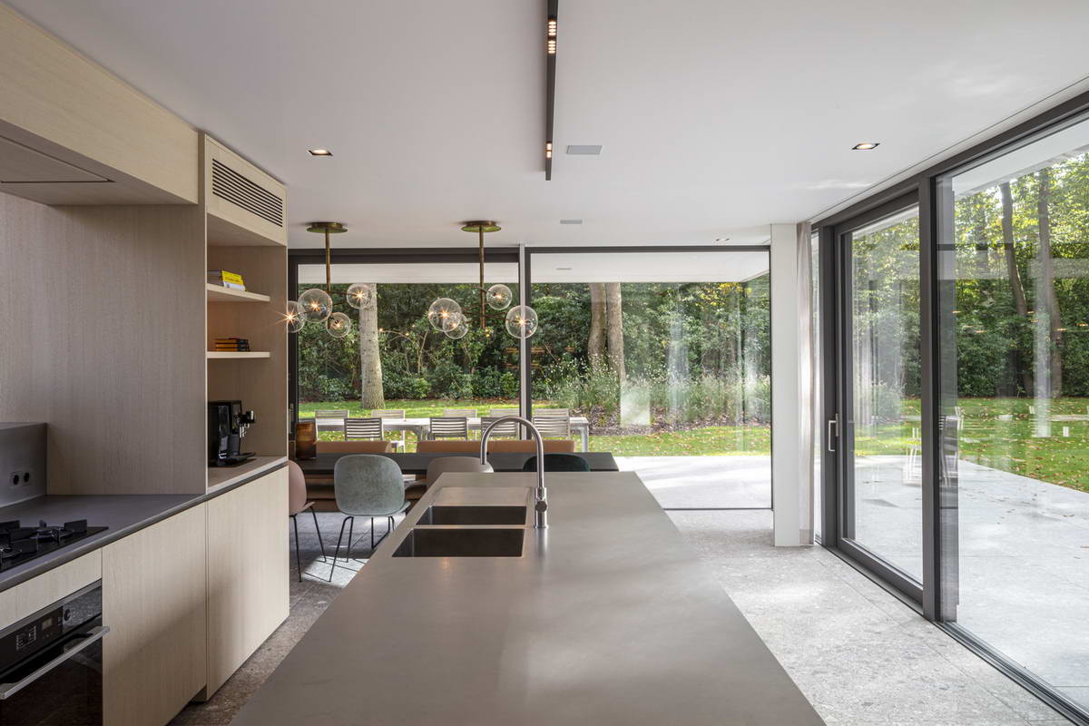 Самое интересное : Крутой дизайн минималистского дом из кирпича в Бельгии