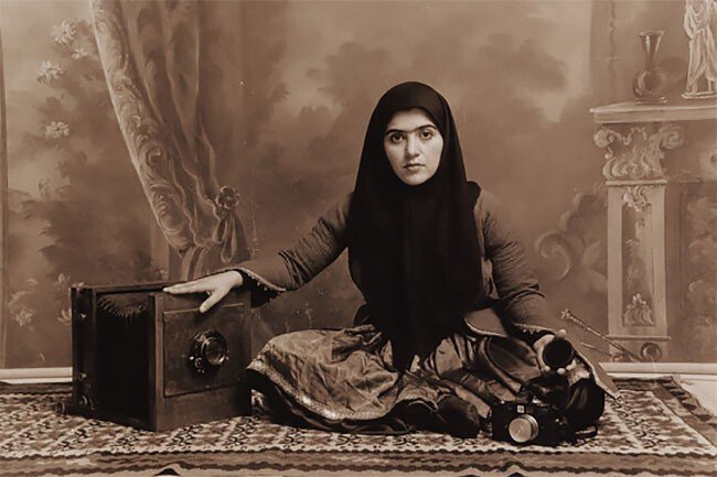 Современные фотопортреты иранских красавиц в стиле 19 века