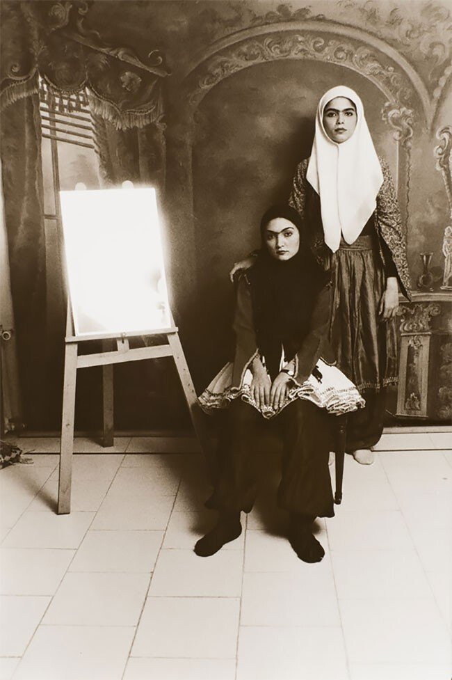 Современные фотопортреты иранских красавиц в стиле 19 века