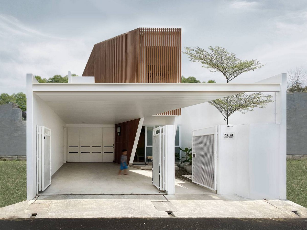 Двухэтажный семейный дом в городе Джакарта