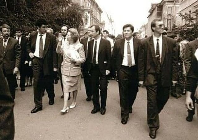 Подборка атмосферных фотографий из 90-х