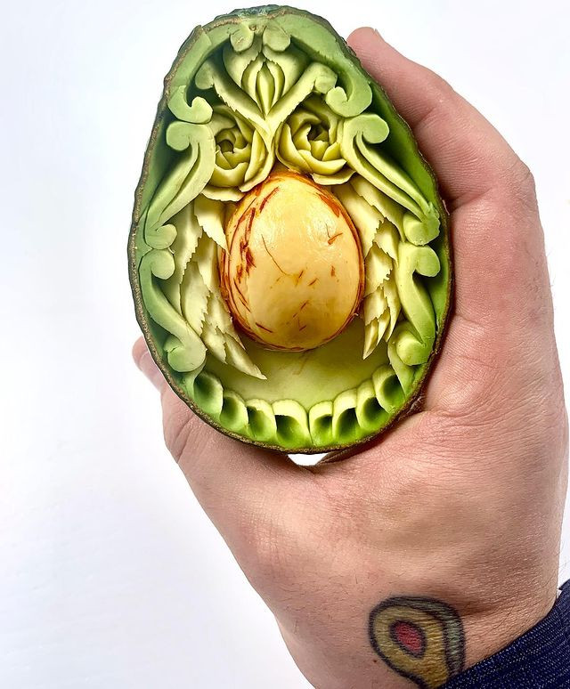 Изысканные резные авокадо от Даниэля Баррези
