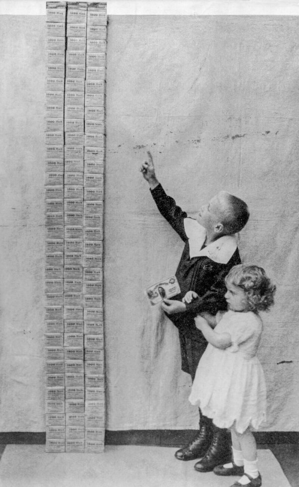 Снимки Германии времен гиперинфляции в начале 1920-х
