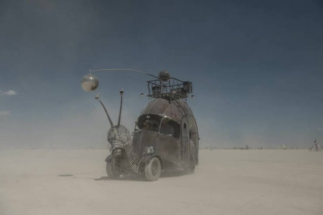 Постапокалиптический транспорт на фестивале Burning Man