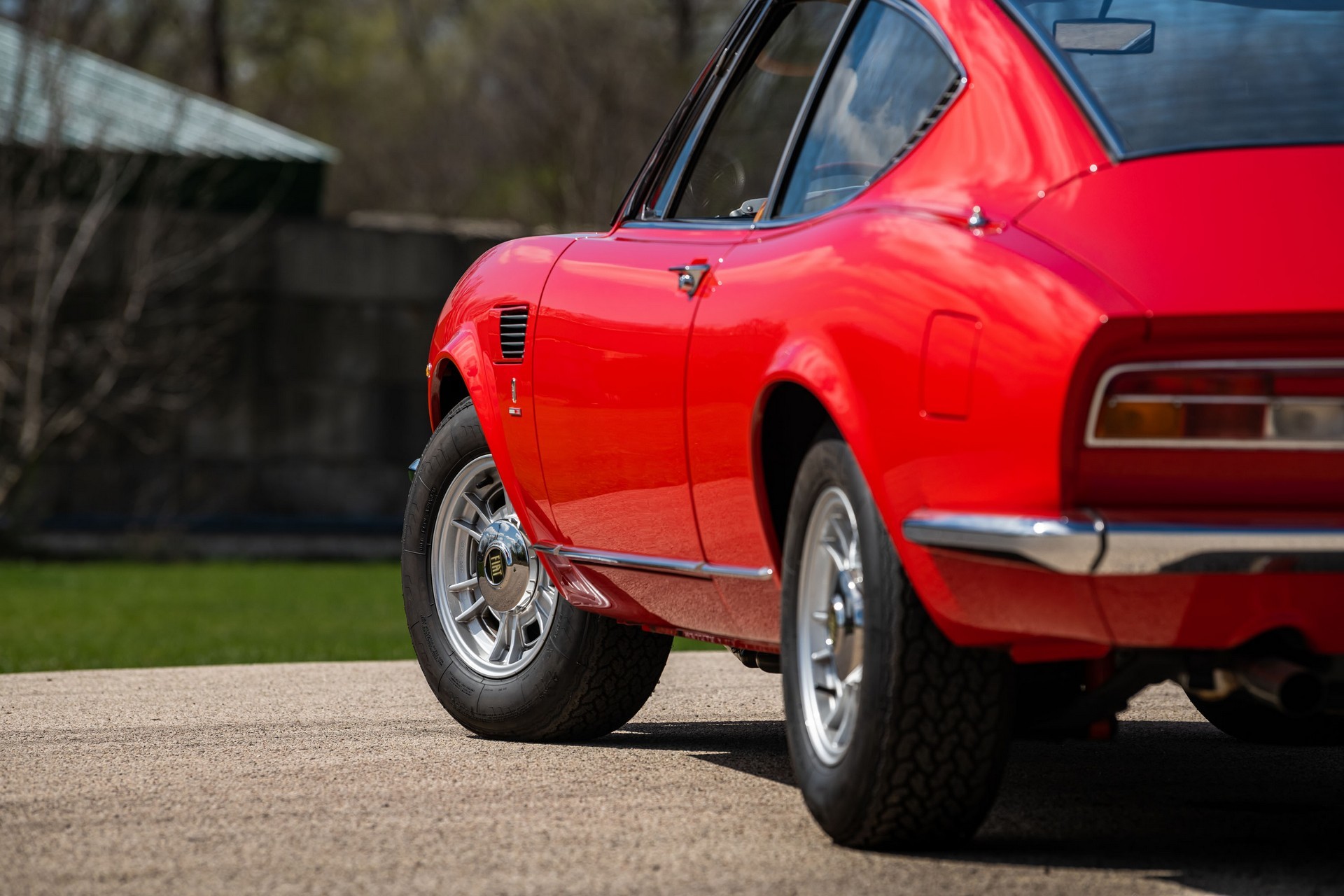 Отреставрированный Fiat Dino Coupe 1967 от Bertone