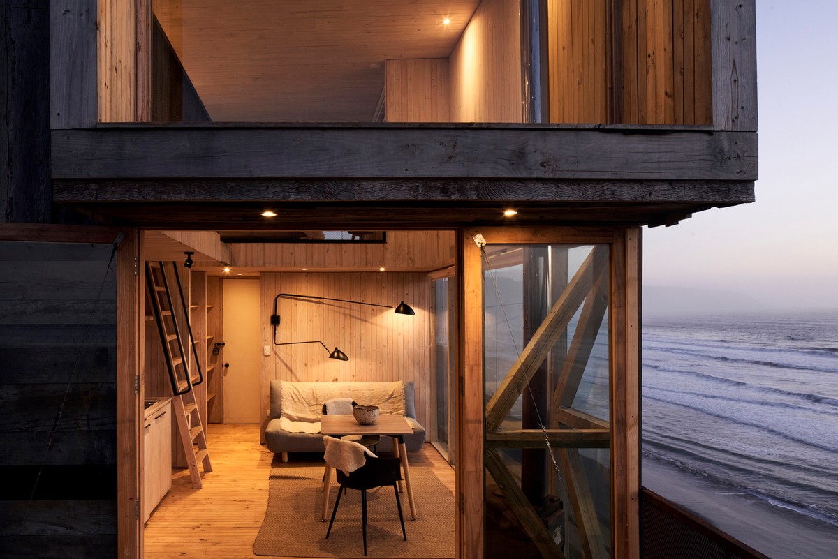 Минималистичные домики для отдыха с видом на океан в Чили