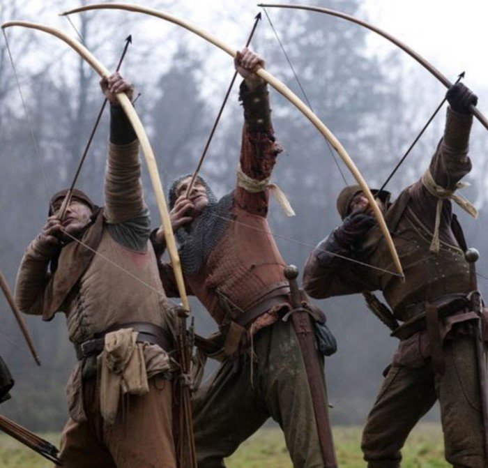Сколько стрел средневековый лучник мог взять с собой на битву?
