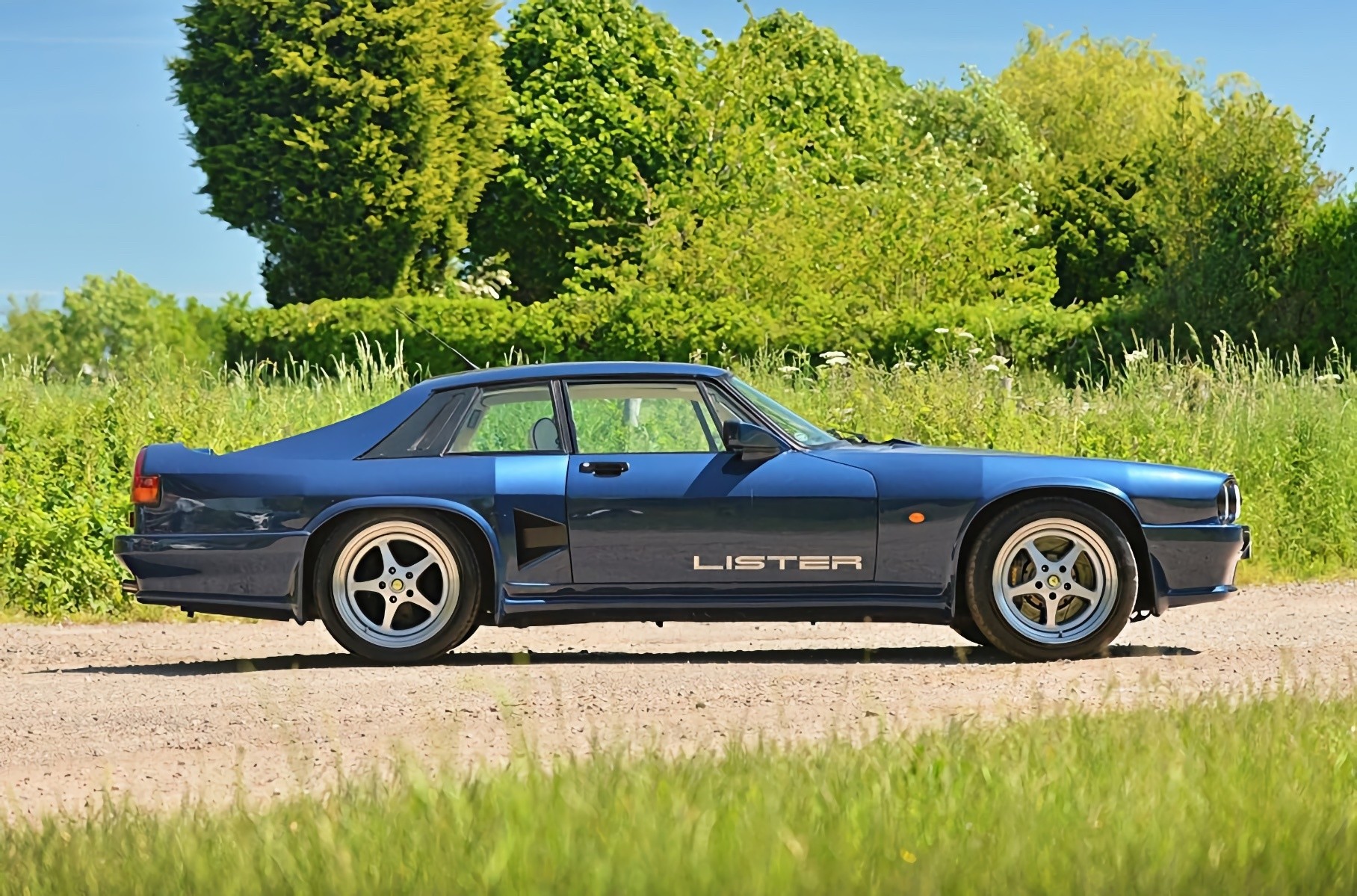 Экстремальный Lister Le Mans — это Jaguar XJ-S 1990 года