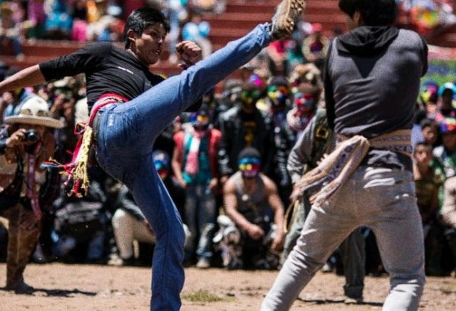 Таканакуй - фестиваль в Перу, где можно подраться с раздражающим человеком