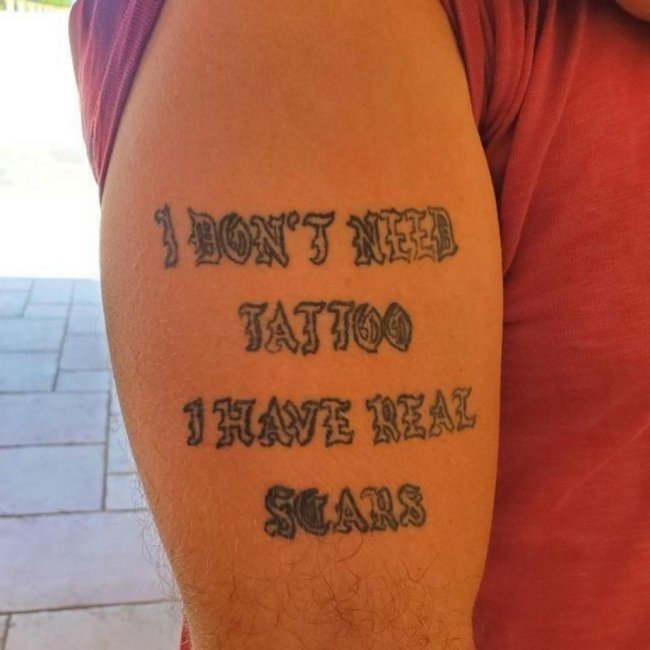 Подборка ужасных татуировок, которые хочется развидеть
