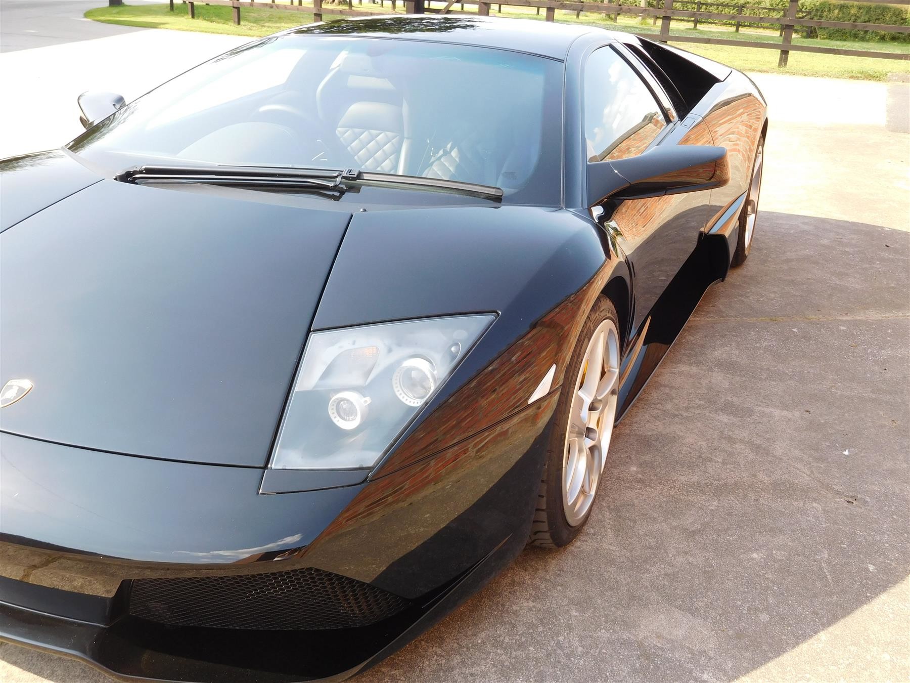 Lamborghini Murcielago с пробегом всего 300 километров
