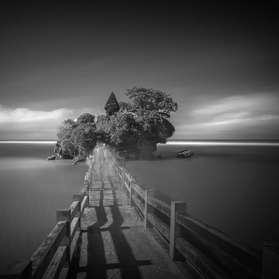 Впечатляющие черно-белые снимки от Дэниела Чонгари Впечатляющие черно-белые снимки от Дэниела Чонгари Картинки и фото